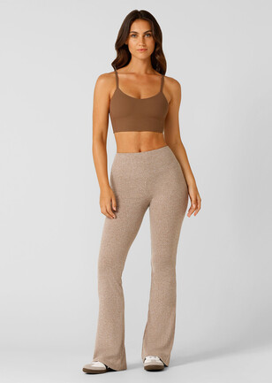 Viral pants deserve a viral trend 💃✨ The iconic Lorna Jane Flashdance Pant  is all about bringing style, versatility, comfort, and Ti
